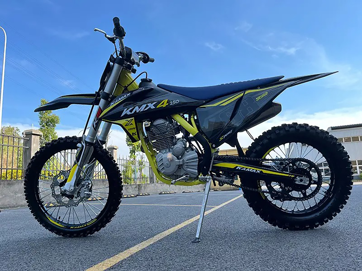 KMX-4 250cc | Kamax Motorcycle