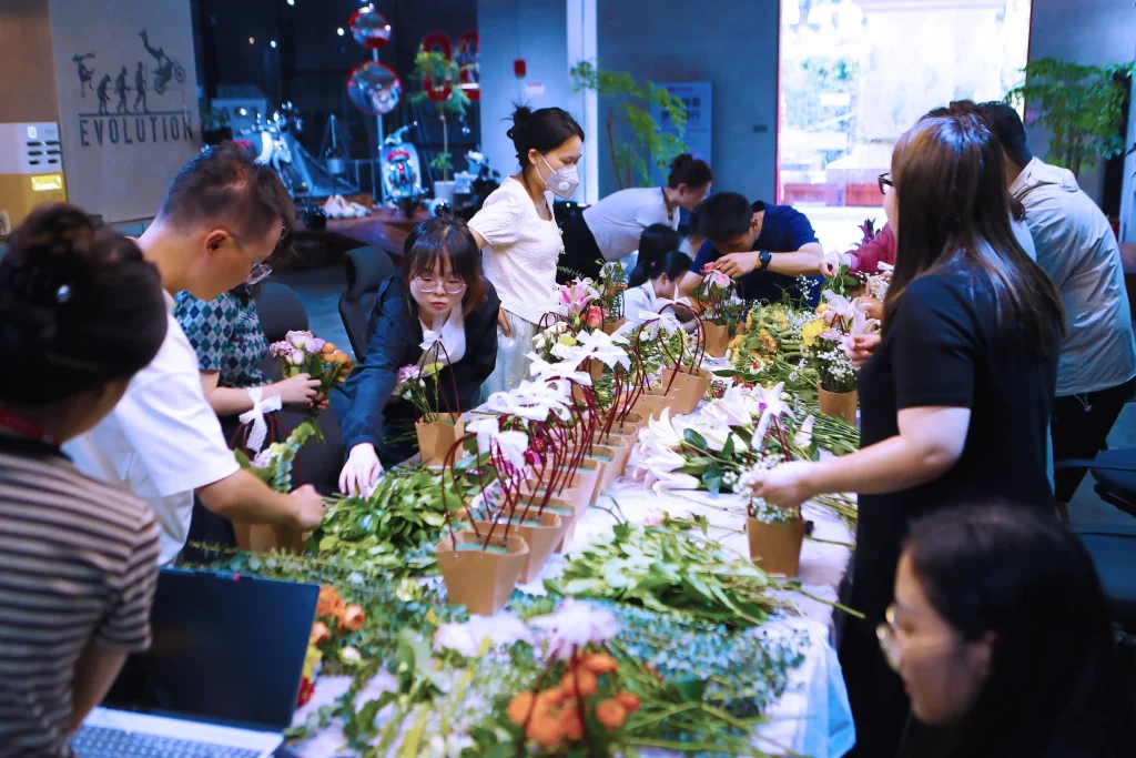 Atelier floral KAMAX&nbsp;: Créez le bouquet parfait&nbsp;! - 31&nbsp;juillet&nbsp;2024 | Kamax Motorcycle