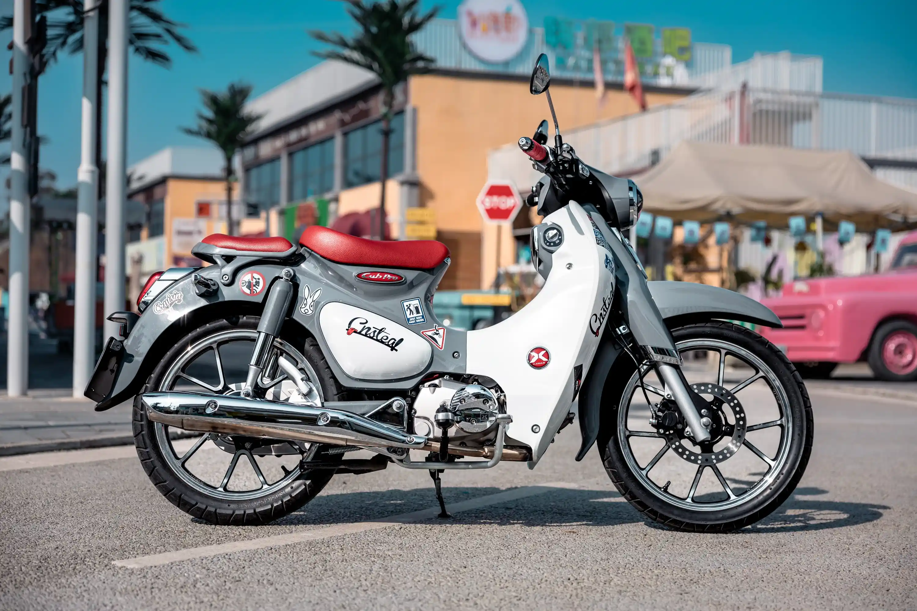 ABS vs. CBS Motorrad für Importeure