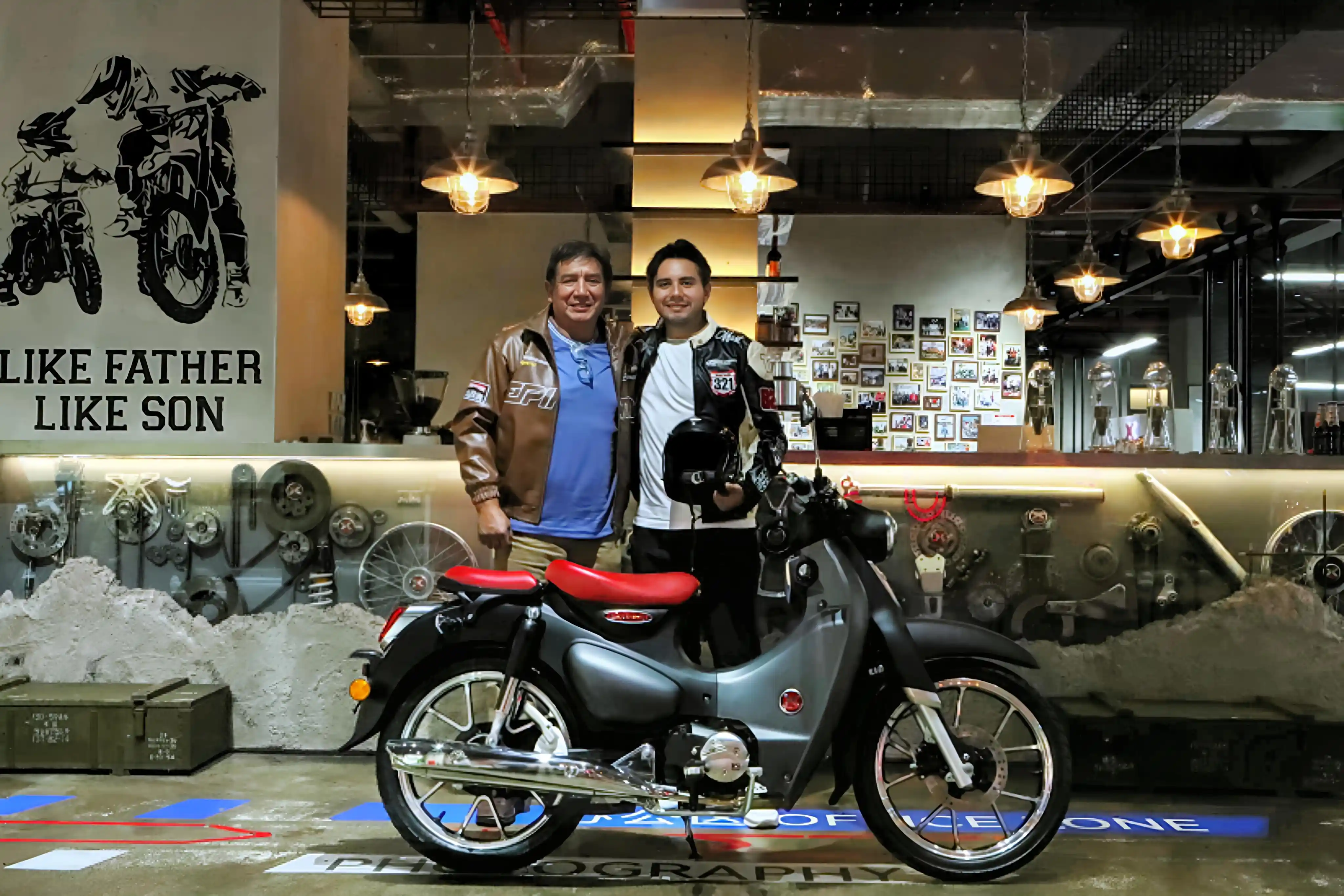 Customer visit Kamax 23