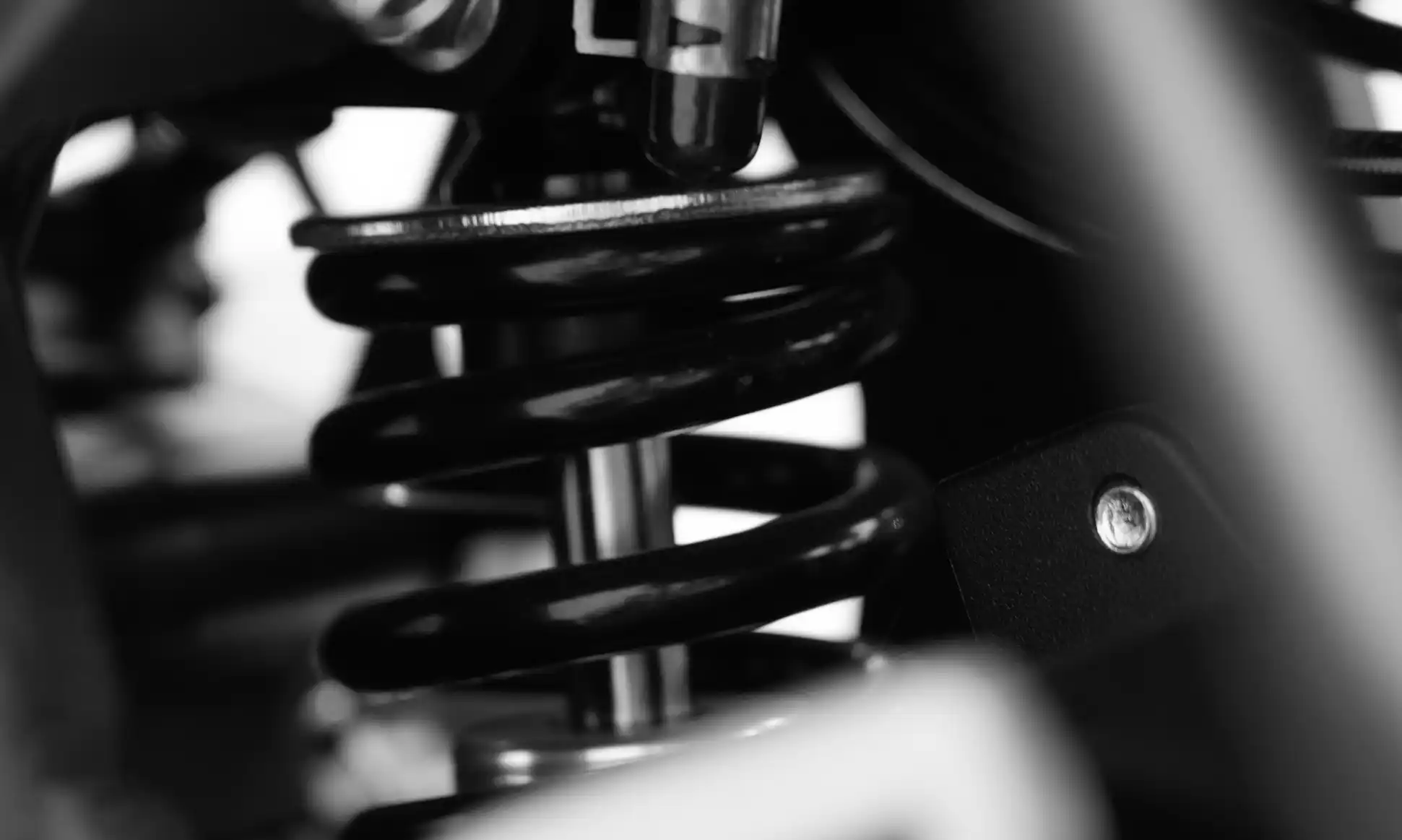 Inverted Fork + Mono Shock