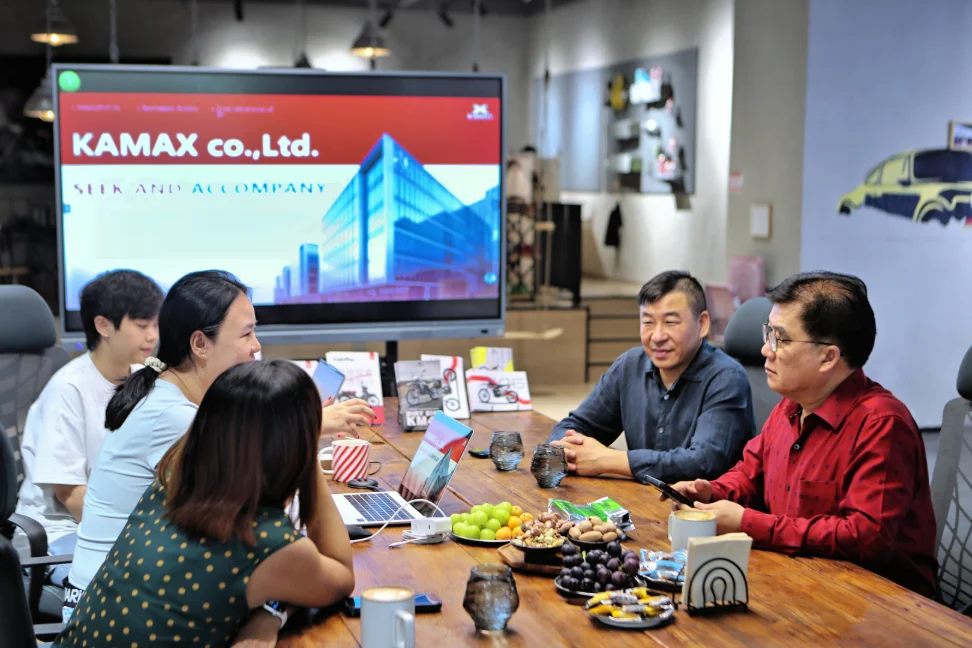Thai Managing Director Visits KAMAX Chongqing, Exploring Motorcycle Models for Target Market | Kamax Motorcycle