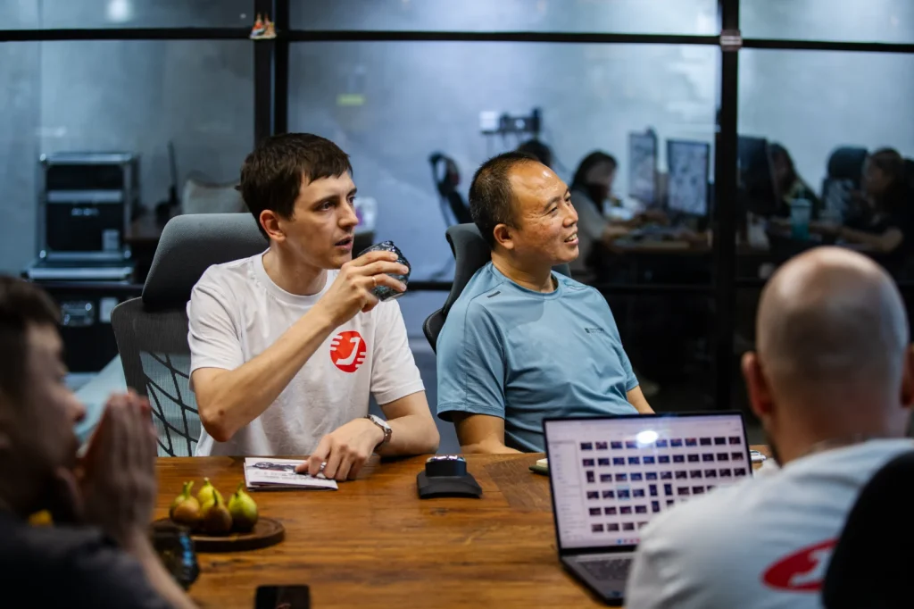 Russian Clients Visit KAMAX Chongqing Showroom | Kamax Motorcycle