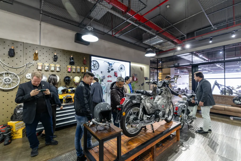Brazilian Customers Visit KAMAX China Showroom | Kamax Motorcycle