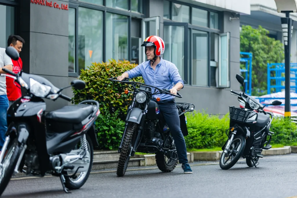 Argentinian Client Visits KAMAX Motorcycle Factory and Test Rides in Rainy Chongqing | Kamax Motorcycle